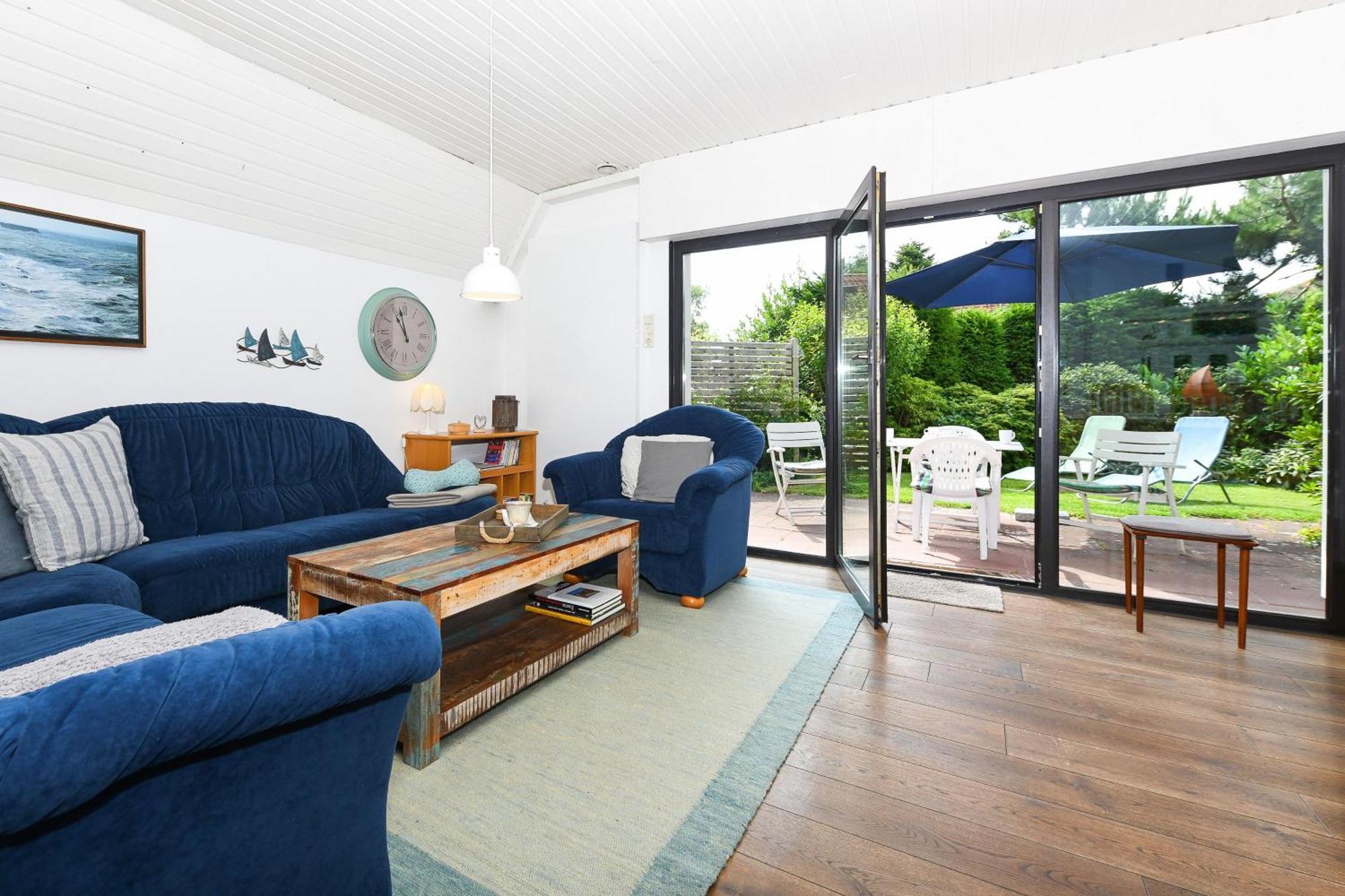 Ferienhaus Leevje Neuharlingersiel Esterno foto