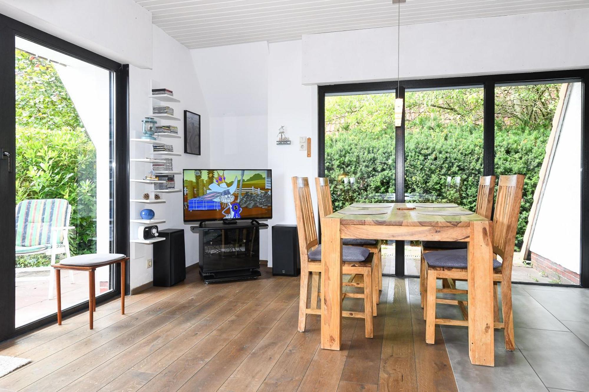 Ferienhaus Leevje Neuharlingersiel Esterno foto