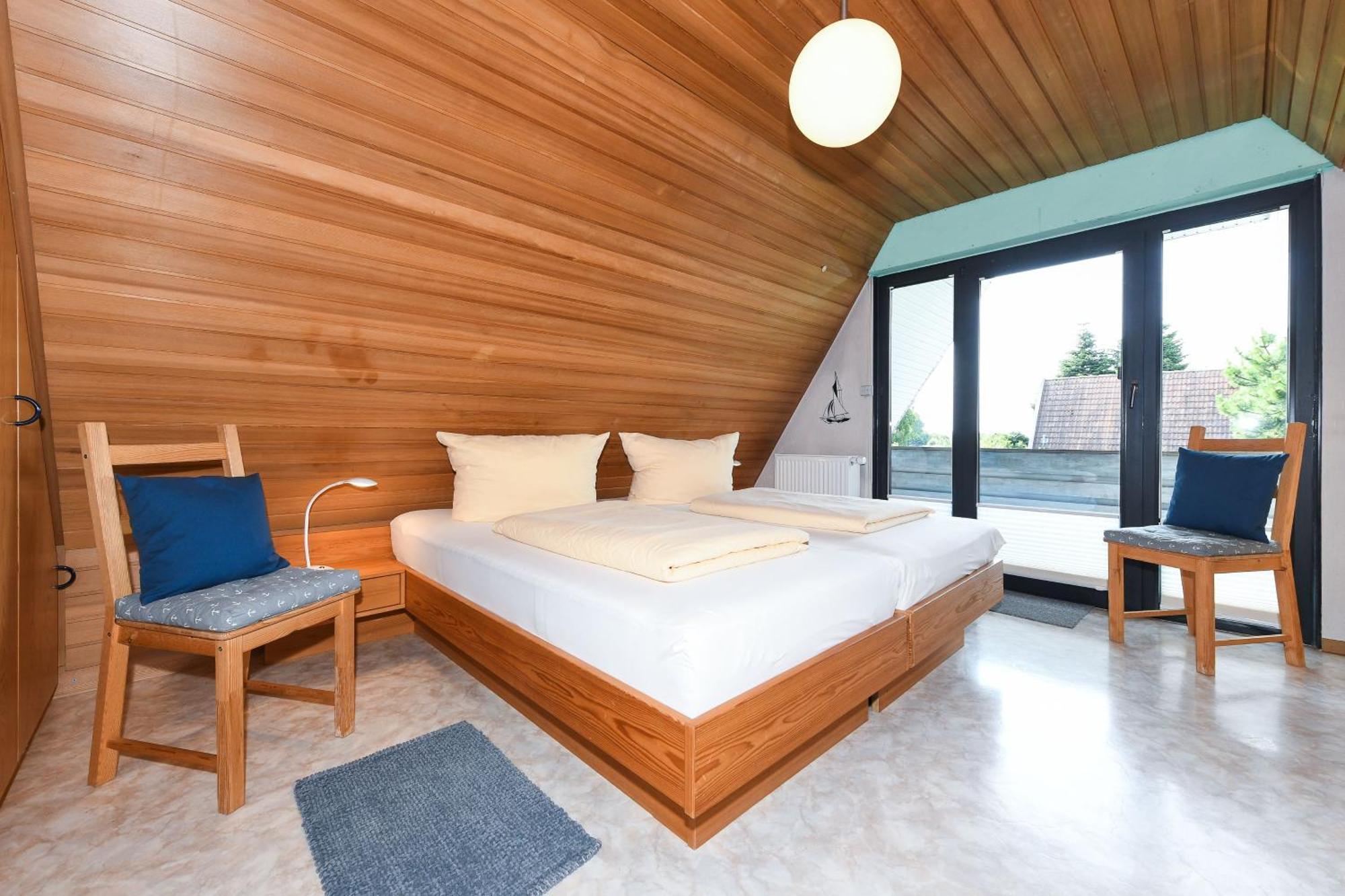 Ferienhaus Leevje Neuharlingersiel Esterno foto